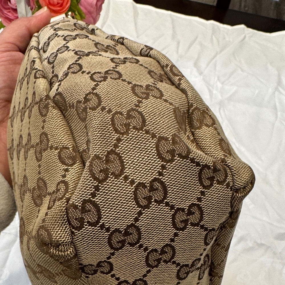 Authentic Gucci Brown Monogram Tote Bag - Picture 7 of 14